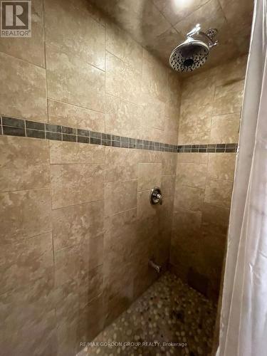 Lower - 544 Aberdeen Avenue, Vaughan, ON - Indoor Photo Showing Bathroom