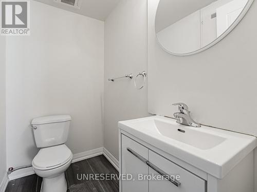 C01 - 350 Fisher Mills Road, Cambridge, ON - Indoor Photo Showing Bathroom