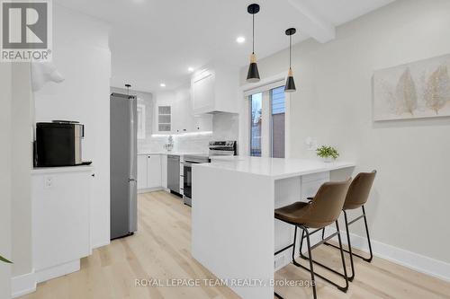 550 Donald Street, Ottawa, ON - Indoor Photo Showing Kitchen