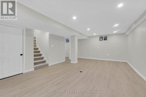 550 Donald Street, Ottawa, ON - Indoor