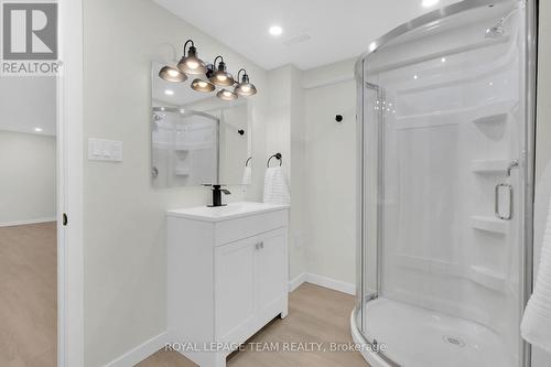 550 Donald Street, Ottawa, ON - Indoor Photo Showing Bathroom