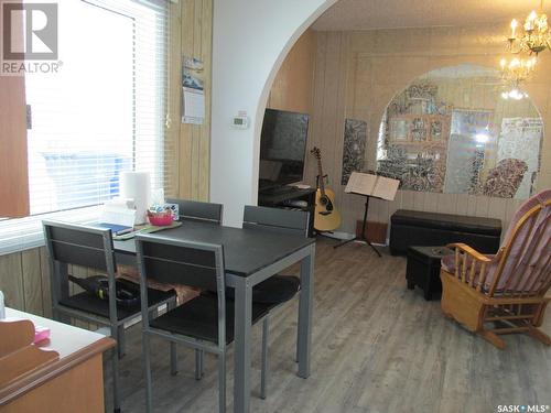 214 2Nd Street E, Nipawin, SK - Indoor Photo Showing Dining Room