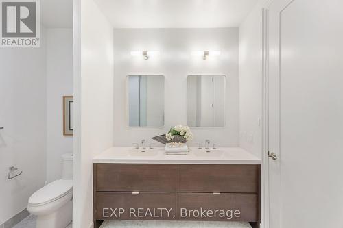 233 - 20 Fred Varley Drive, Markham, ON - Indoor Photo Showing Bathroom