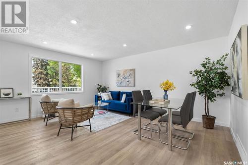 320 H Avenue S, Saskatoon, SK - Indoor