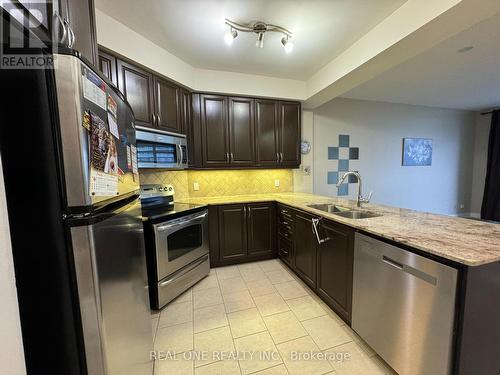 2808 - 80 Absolute Avenue, Mississauga, ON - Indoor Photo Showing Kitchen With Double Sink