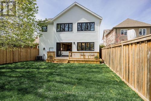 7 Ferncroft Drive, Toronto, ON - Outdoor With Deck Patio Veranda