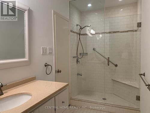 251 Poyntz Avenue, Toronto, ON - Indoor Photo Showing Bathroom