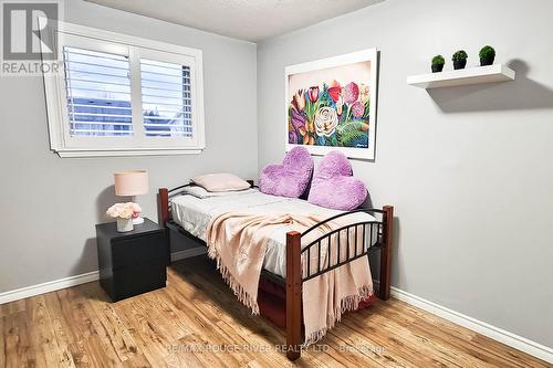 12 Bushwood Court, Toronto, ON - Indoor Photo Showing Bedroom