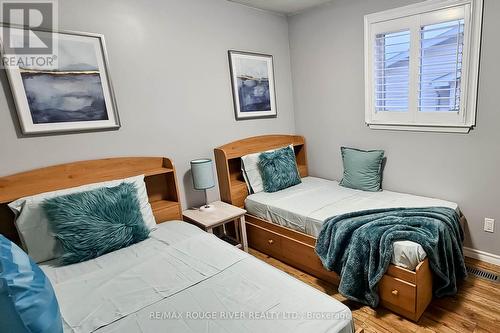 12 Bushwood Court, Toronto, ON - Indoor Photo Showing Bedroom