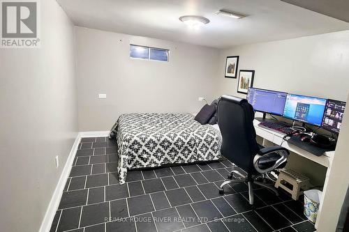 12 Bushwood Court, Toronto, ON - Indoor Photo Showing Bedroom