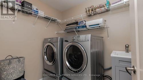 1129 Meighen Way, Milton, ON - Indoor Photo Showing Laundry Room