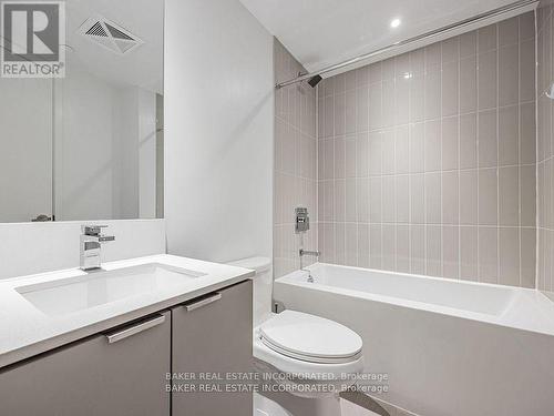 315 - 3883 Quartz Road, Mississauga, ON - Indoor Photo Showing Bathroom