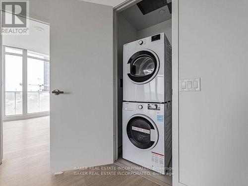 315 - 3883 Quartz Road, Mississauga, ON - Indoor Photo Showing Laundry Room