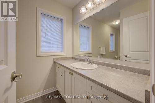 42 - 169 South Creek Drive, Kitchener, ON - Indoor Photo Showing Bathroom