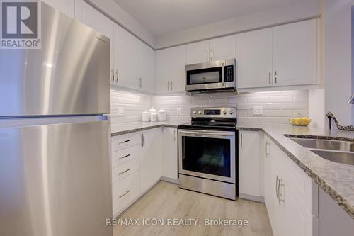 42 - 169 South Creek Drive, Kitchener, ON - Indoor Photo Showing Kitchen With Stainless Steel Kitchen With Double Sink