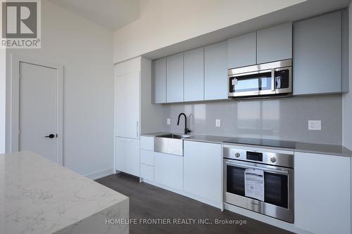 Ph07 - 270 Dufferin Street, Toronto, ON - Indoor Photo Showing Kitchen