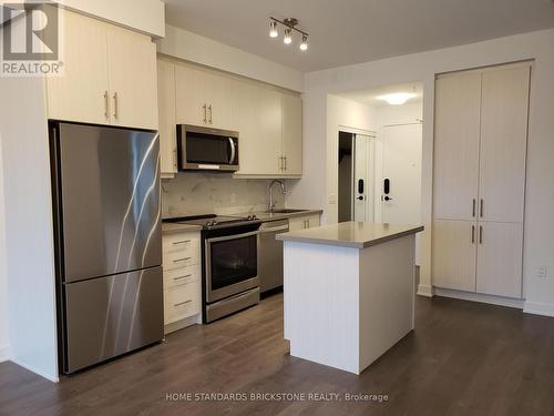 1115 - 85 Oneida Crescent S, Richmond Hill, ON - Indoor Photo Showing Kitchen