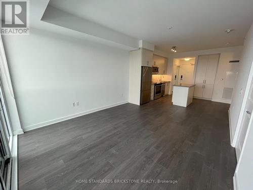 1115 - 85 Oneida Crescent S, Richmond Hill, ON - Indoor Photo Showing Kitchen