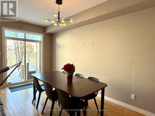 298 Waymark Crescent, Ottawa, ON - Indoor Photo Showing Dining Room