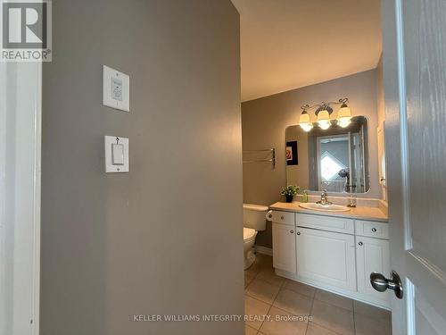 298 Waymark Crescent, Ottawa, ON - Indoor Photo Showing Bathroom