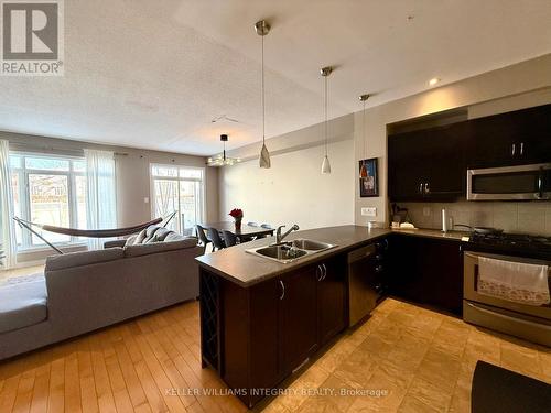 298 Waymark Crescent, Ottawa, ON - Indoor Photo Showing Kitchen With Double Sink