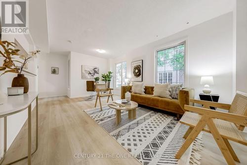 324 - 3 Everson Drive, Toronto, ON - Indoor Photo Showing Living Room