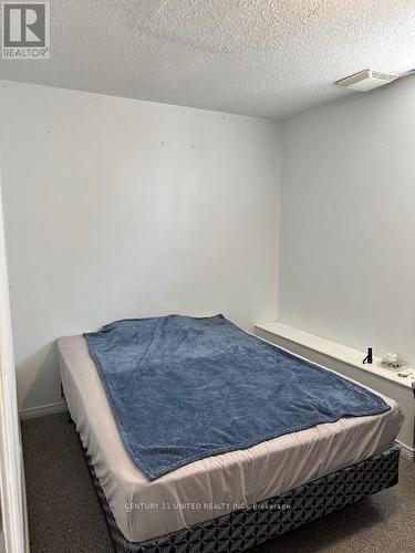 447 Edison Avenue, Peterborough (Otonabee), ON - Indoor Photo Showing Bedroom