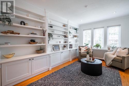 218 Airdrie Road, Toronto, ON - Indoor Photo Showing Living Room