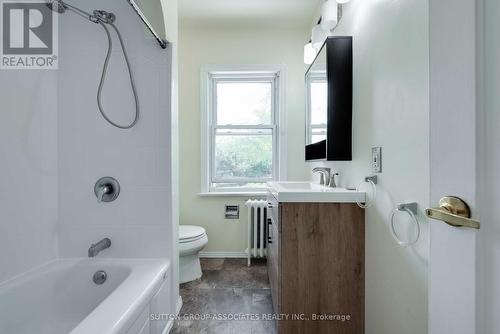 1634A Bathurst Street, Toronto (Humewood-Cedarvale), ON - Indoor Photo Showing Bathroom