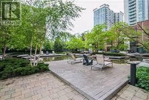 609 - 33 Sheppard Avenue E, Toronto, ON - Outdoor