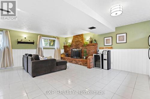 6536 Glengate Street, Niagara Falls (Morrison), ON - Indoor