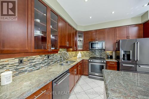 87 Horton Walk, Cambridge, ON - Indoor Photo Showing Kitchen With Double Sink