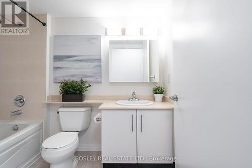 1512 - 16 Yonge Street, Toronto, ON - Indoor Photo Showing Bathroom