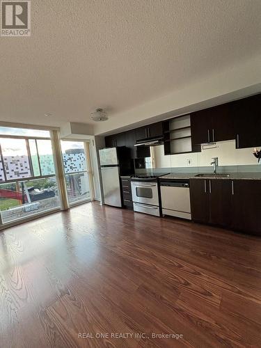 1213 - 96 St Patrick Street, Toronto (Kensington-Chinatown), ON - Indoor Photo Showing Kitchen