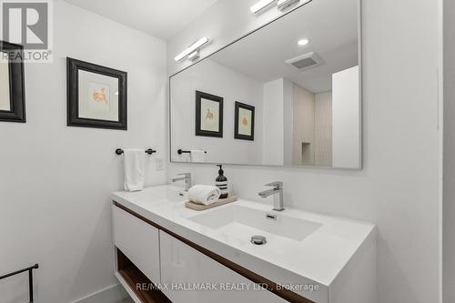 48 Saulter Street, Toronto (South Riverdale), ON - Indoor Photo Showing Bathroom