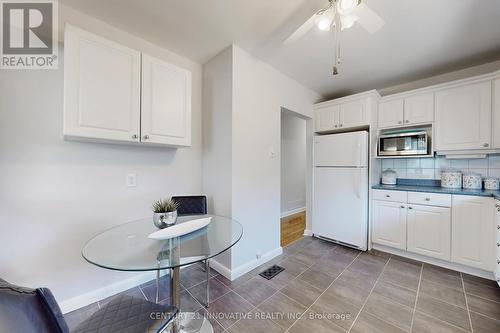 68 Hollyhedge Drive, Toronto (Bendale), ON - Indoor Photo Showing Kitchen