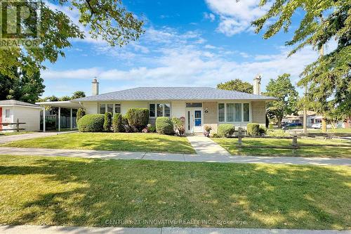 68 Hollyhedge Drive, Toronto (Bendale), ON - Outdoor With Deck Patio Veranda With Facade