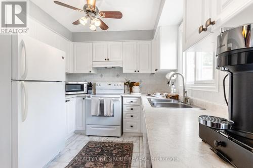 12 Field Crescent, Ajax (Central East), ON - Indoor Photo Showing Kitchen With Double Sink