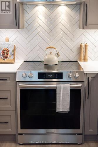 1 - 600 Brookdale Avenue, Toronto (Bedford Park-Nortown), ON - Indoor Photo Showing Kitchen