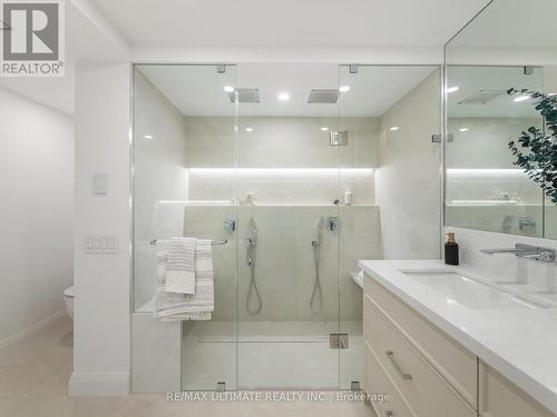 1503 - 130 Carlton Street E, Toronto (Cabbagetown-South St. James Town), ON - Indoor Photo Showing Bathroom