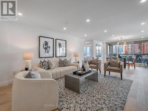 1503 - 130 Carlton Street E, Toronto, ON - Indoor Photo Showing Living Room