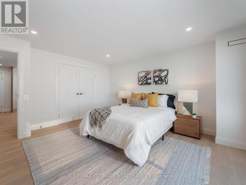 1503 - 130 Carlton Street E, Toronto (Cabbagetown-South St. James Town), ON - Indoor Photo Showing Bedroom