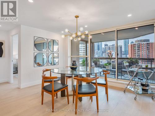 1503 - 130 Carlton Street E, Toronto, ON - Indoor Photo Showing Dining Room