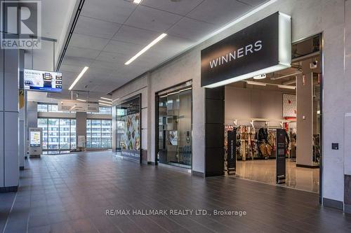 4209 - 88 Harbour Street, Toronto, ON - Indoor Photo Showing Other Room