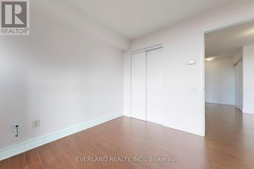 1604 - 23 Sheppard Avenue E, Toronto, ON - Indoor Photo Showing Other Room