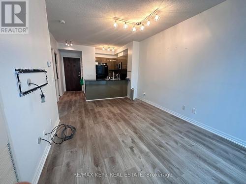 321 - 16 Yonge Street, Toronto, ON - Indoor Photo Showing Other Room