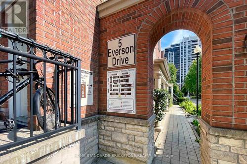 1507 - 5 Everson Drive, Toronto, ON - 