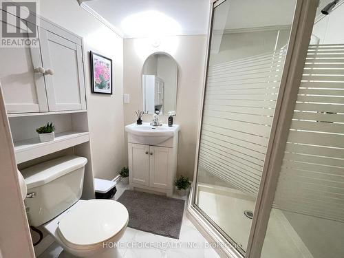 85 Bradstone Square, Toronto, ON - Indoor Photo Showing Bathroom