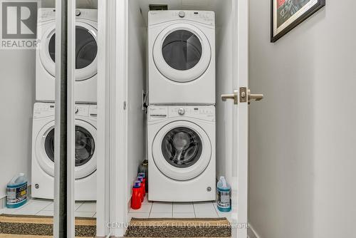 417 - 6235 Main Street, Whitchurch-Stouffville, ON - Indoor Photo Showing Laundry Room