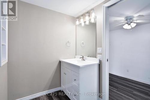 263 Forest Street, Chatham-Kent (Chatham), ON - Indoor Photo Showing Bathroom